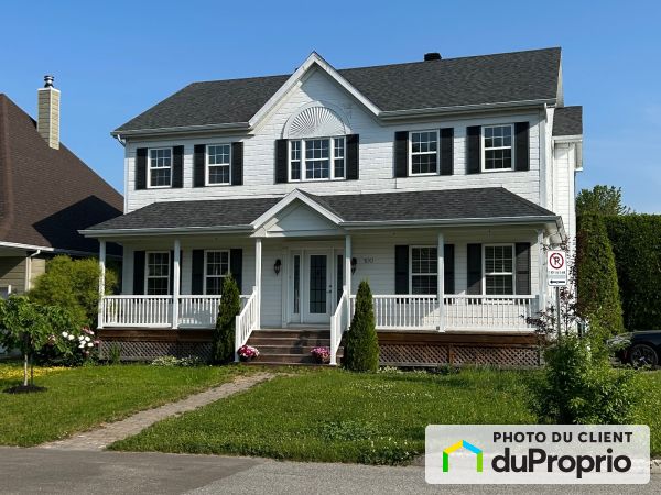 100, rue Jean-Bruchesi, St-Augustin-De-Desmaures à vendre