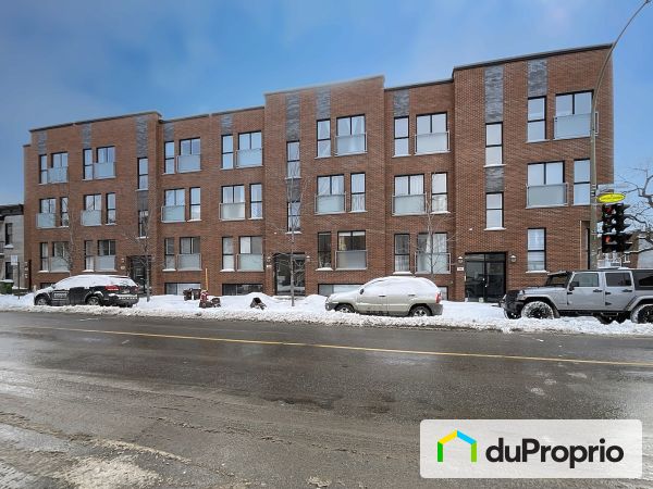301-7900 rue Saint-Hubert, Villeray / St-Michel / Parc-Extension for sale