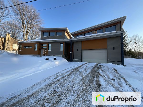 2738 rue du Vieux-Moulin, St-Romuald for sale