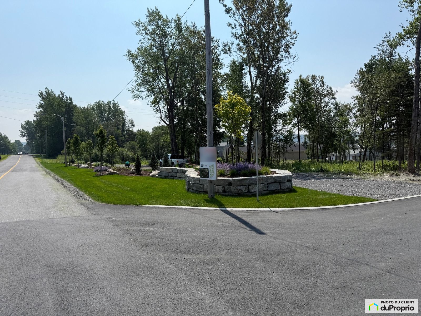 Boulevard Des Veterans — photo 1