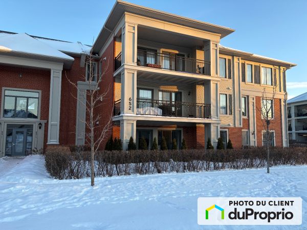 1-652 rue des Sureaux, Boucherville for sale
