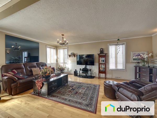 4930, route Saint-Léonard, Jonquière (Shipshaw) à vendre