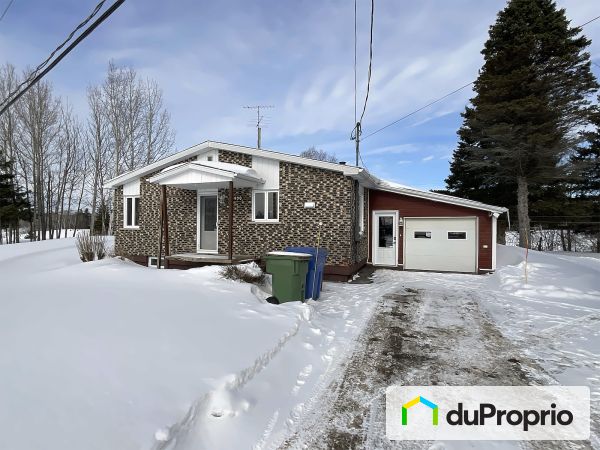 4930, route Saint-Léonard, Jonquière (Shipshaw) à vendre