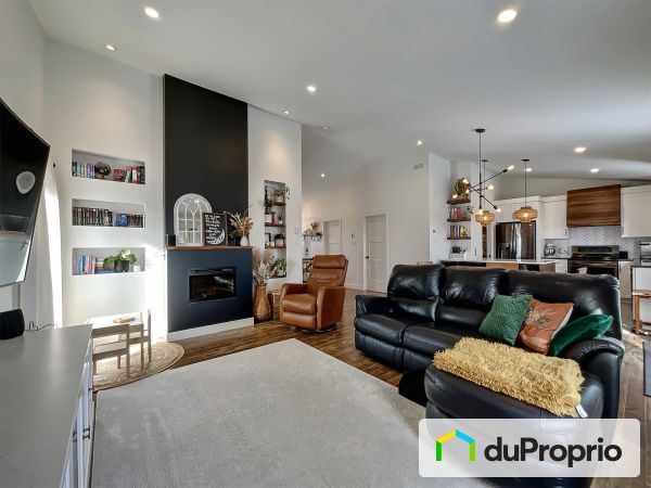 Salon - 206, 117e Avenue, Drummondville (Drummondville) à vendre