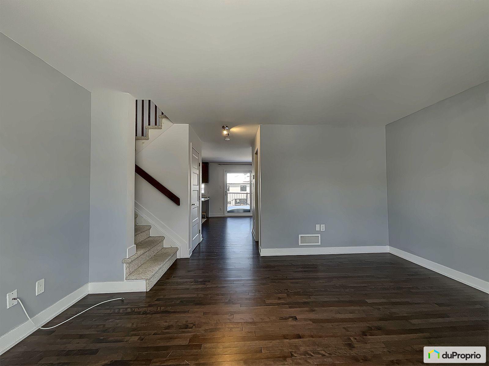 59 Rue Danvers — photo 2