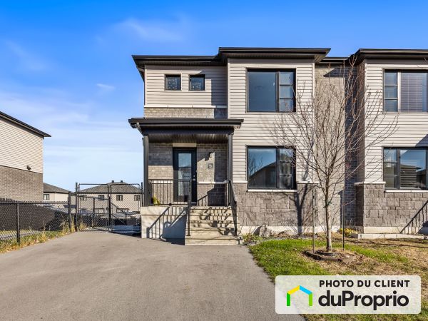 Summer Front - 59 rue d'Anvers, Gatineau (Aylmer) for sale