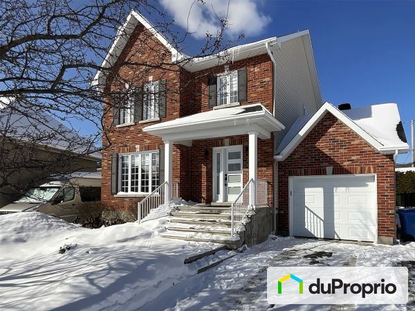 172 rue de Lorraine, St-Basile-Le-Grand for sale