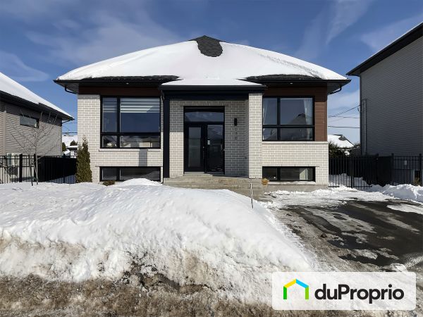 170 rue Georges-Estu, Lavaltrie for sale