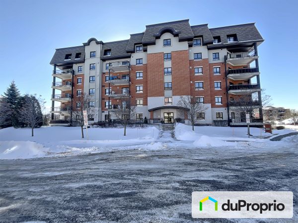 105-155, place Chevigny, Ste-Therese à vendre