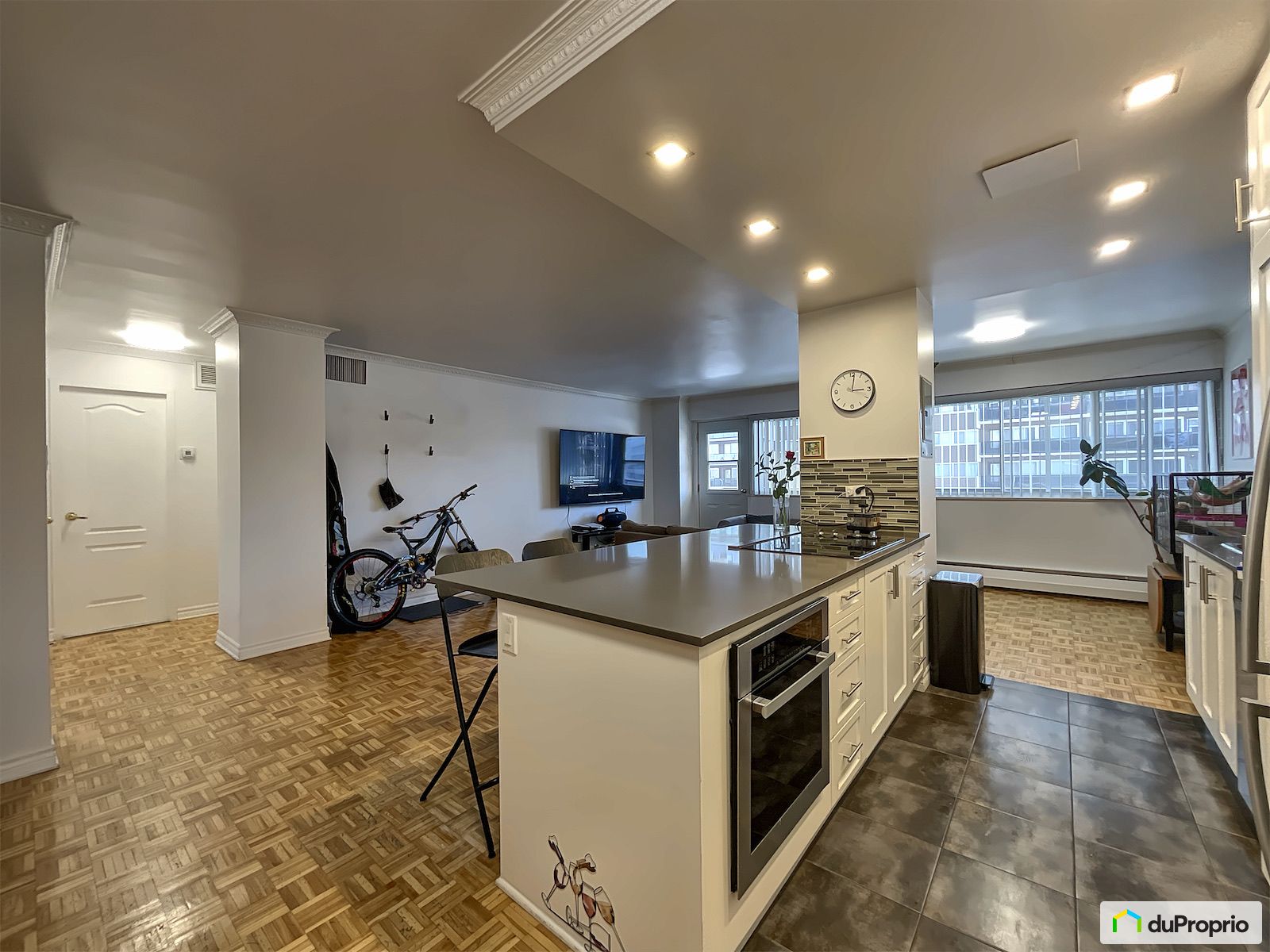 510 5700 Boulevard Cavendish — photo 3