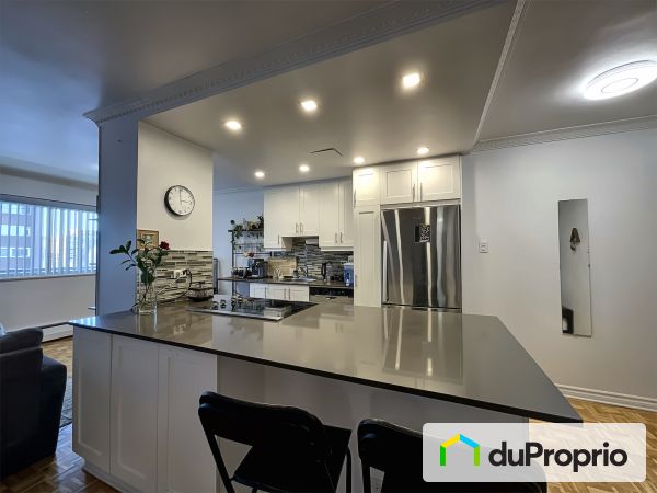 Apartment Kitchen - 510-5700 boulevard Cavendish, Côte-St-Luc / Hampstead / Montréal-Ouest for sale