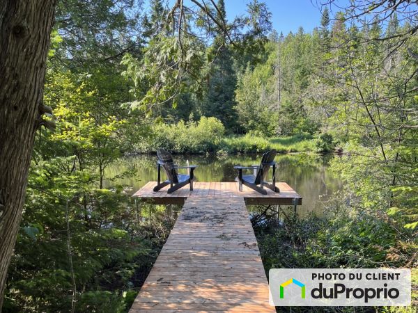 Deck - 4 rue du Repos, Ste-Marguerite-Du-Lac-Masson for sale
