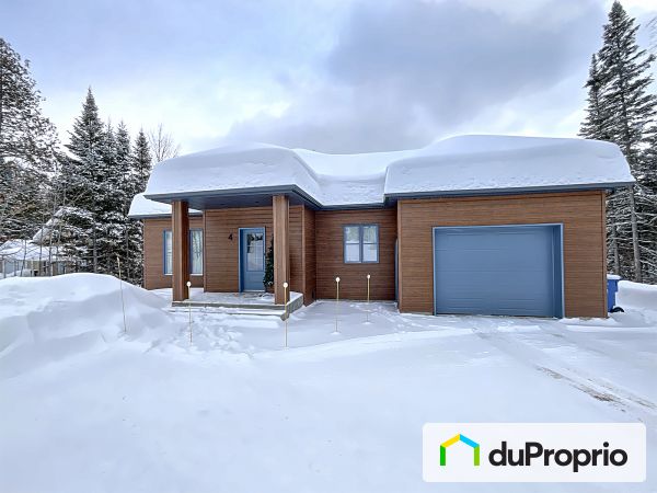 4, rue du Repos, Ste-Marguerite-Du-Lac-Masson à vendre