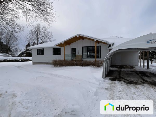 12 1re Avenue, Warwick for sale