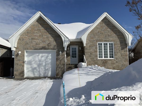 695 carré Louis-Bourque, St-Jérôme (St-Jérôme) for sale