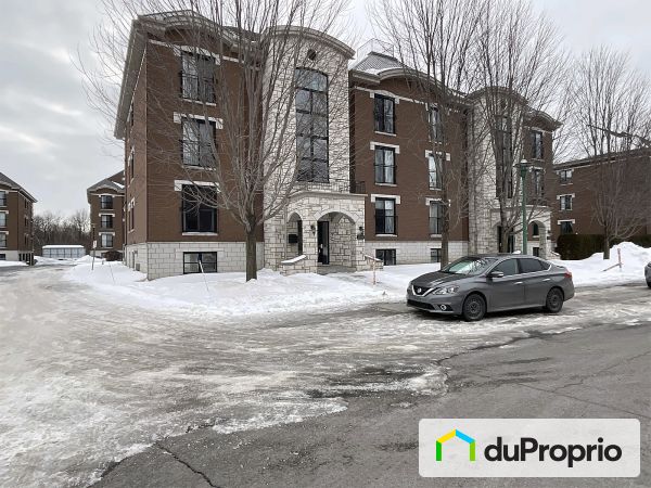 3-6180 Bernard-Racicot, Longueuil (St-Hubert) for sale
