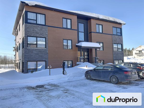 C-190, rue du Domaine-sur-le-Golf, Chicoutimi (Chicoutimi) à vendre