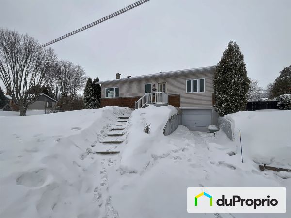 320 boulevard Mauricien, Trois-Rivières (Trois-Rivières-Ouest) for sale