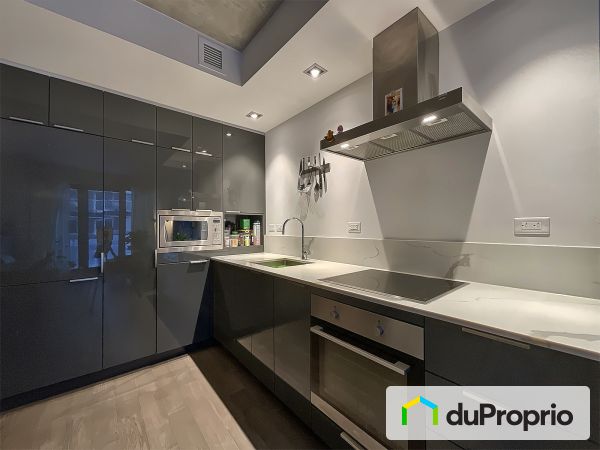 320-700 rue Saint-Paul Ouest, Ville-Marie (Centre-Ville et Vieux-Montréal) for sale