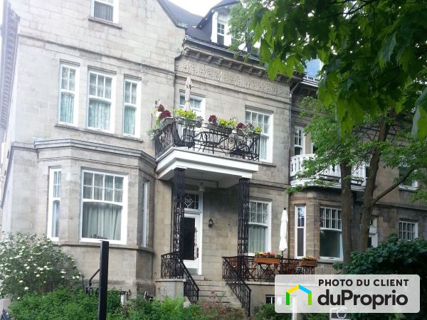 2-156 rue Grande-Allée Ouest, Montcalm for sale