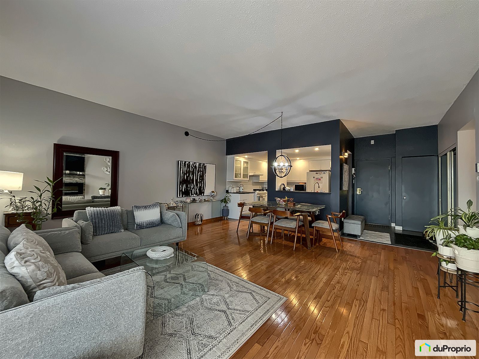 108 7333 Rue Pierre Corneille — photo 3