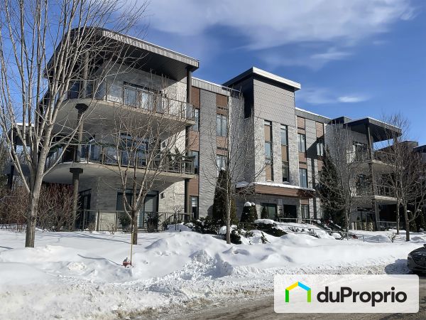 302-8 rue du Nivolet, Blainville for sale