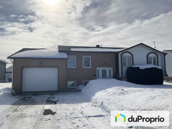 504 rue Lafleur, Vaudreuil-Dorion for sale