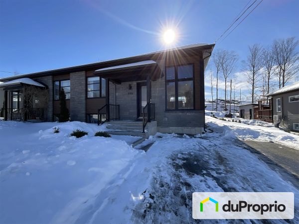 996 rue des Samares, Roxton Pond for sale