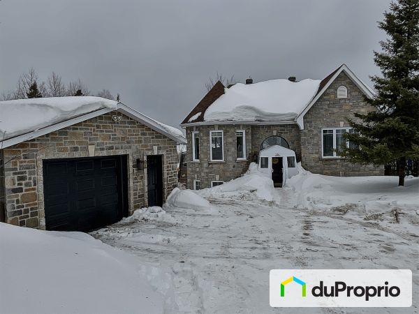4603, rue des Rossignols, Jonquière (Lac-Kénogami) à vendre