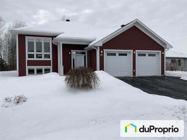 85 rue Luc-Marchessault, Bromont for sale