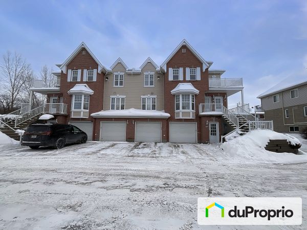 2147, avenue Albert-Murphy, Chomedey à vendre