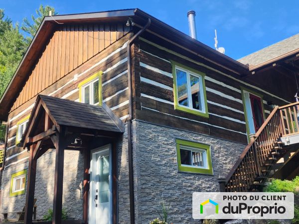 Summer Front - 30 rue Delaire, Val-Des-Monts (Perkins) for sale