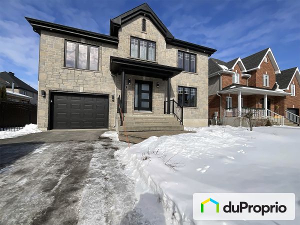 Winter Front - 2 rue du Grenat, St-Jean-sur-Richelieu (St-Luc) for sale