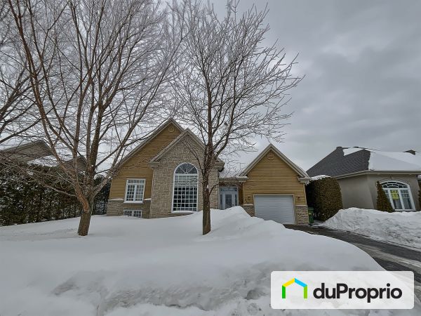 452 rue Jérémie, Lachute for sale
