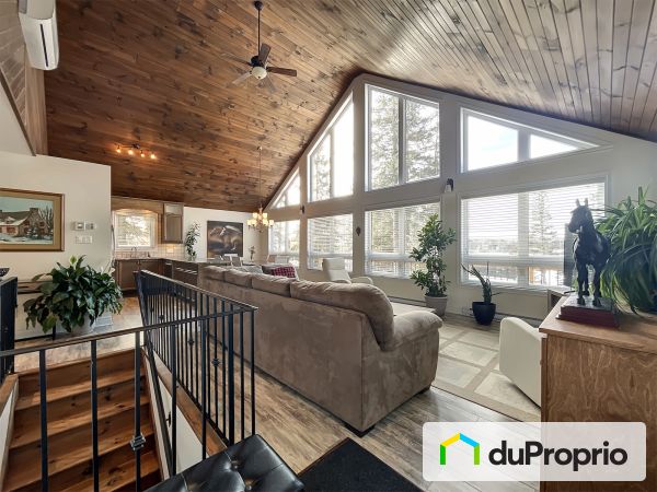 713 boul Rolland-Cloutier, Lantier for sale