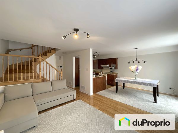 923 rue de la Vallée, Pincourt for sale