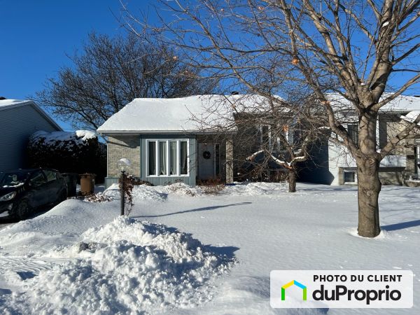 130 rue Lefebvre, Vaudreuil-Dorion for sale