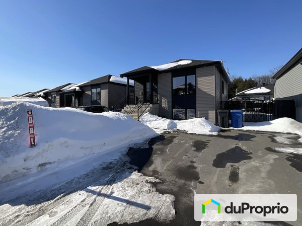 778, rue Papineau, St-Roch-De-Richelieu à vendre