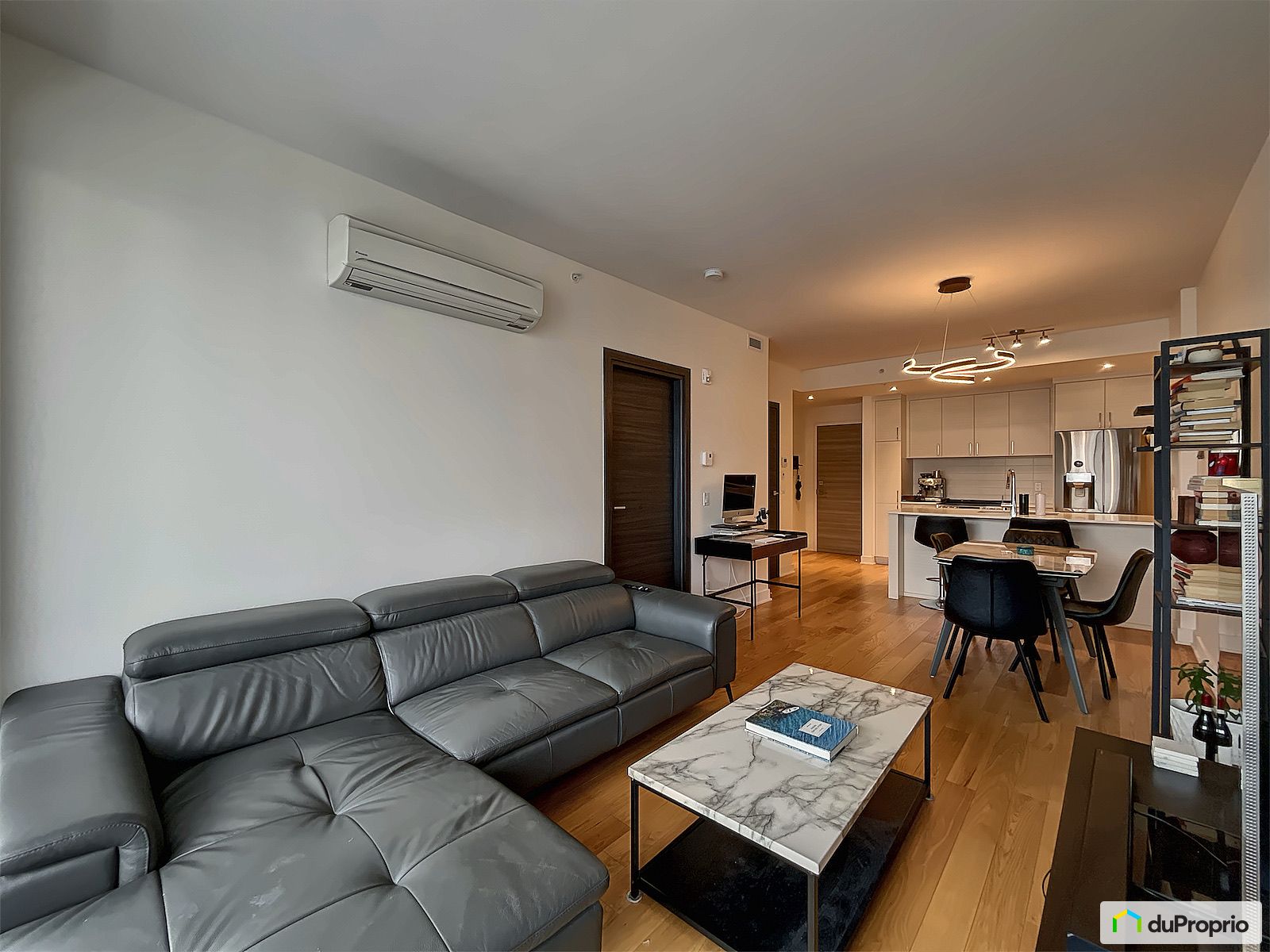 828 B 1400 Rue Ottawa — photo 1