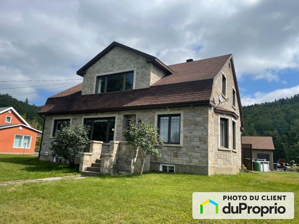 550 rue du Côteau, La Tuque for sale