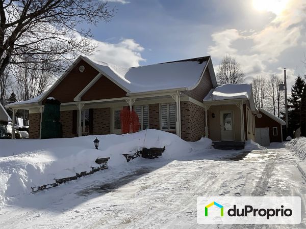 241, rue de la Corniche, St-Nicolas à vendre