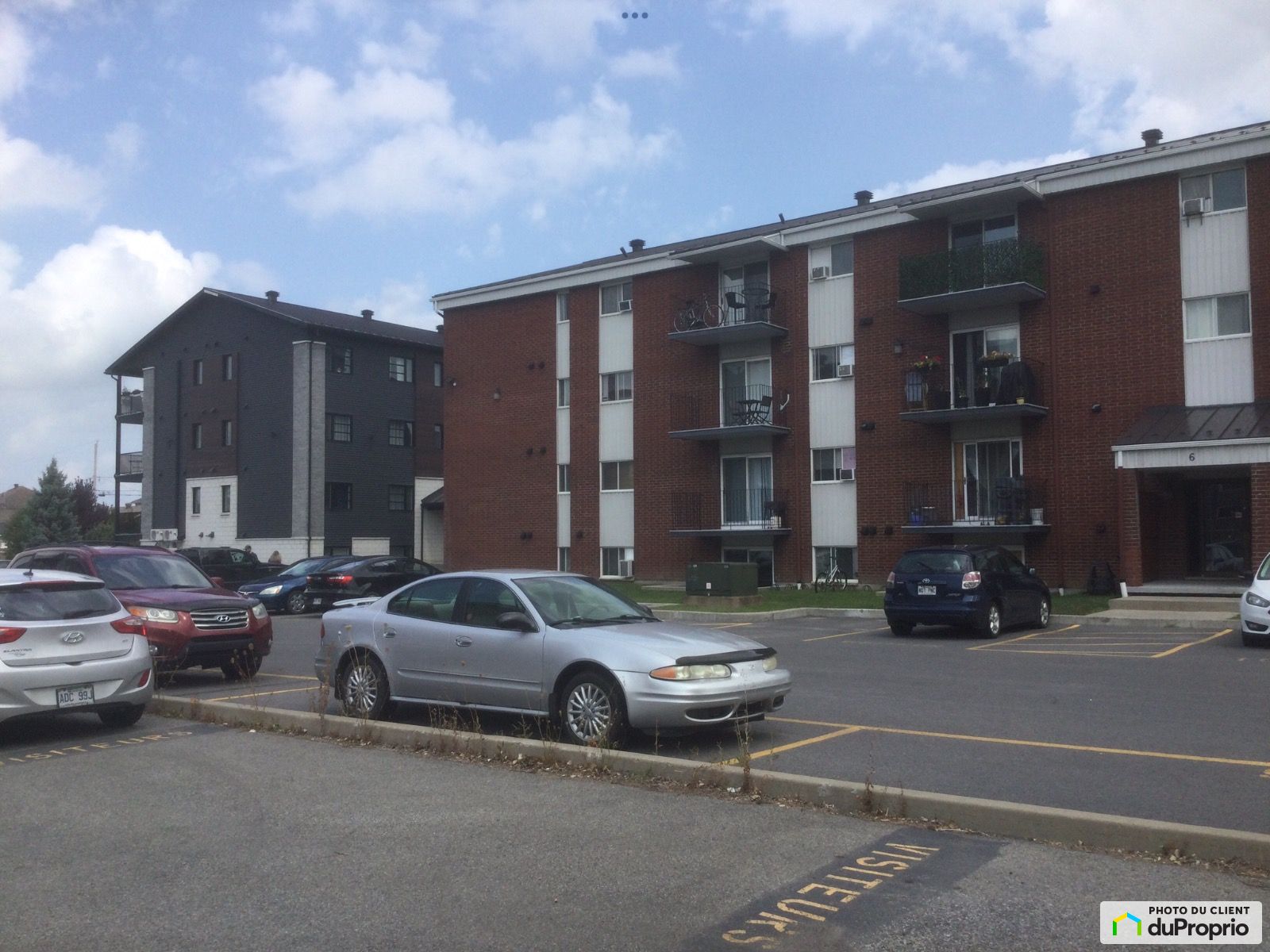6 Et 10 Rue Yvan Menard — photo 2