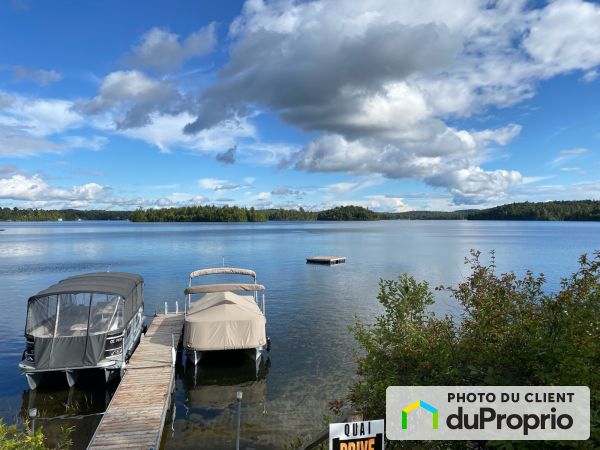 X, rue des Ilets, Ste-Marguerite-Du-Lac-Masson à vendre