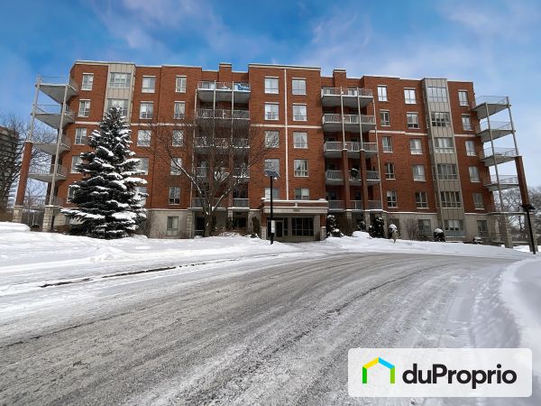 106-3000, boulevard Notre-Dame, Chomedey à vendre
