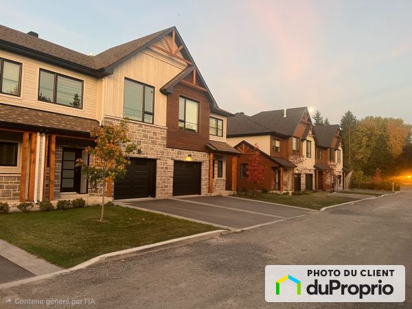 1265, Allée du Pèlerin, St-Sauveur for sale