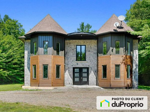 2112 chemin Beaudoin, Quyon for sale