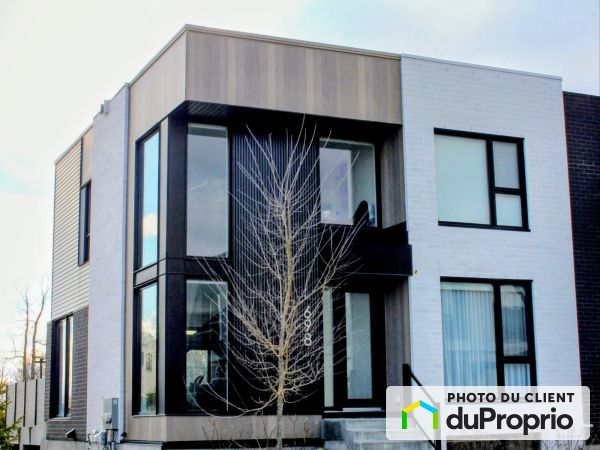 698, rue Isola-Comtois, Ste-Julie à vendre