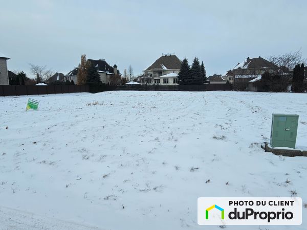 3955 rue Leningrad, Brossard for sale