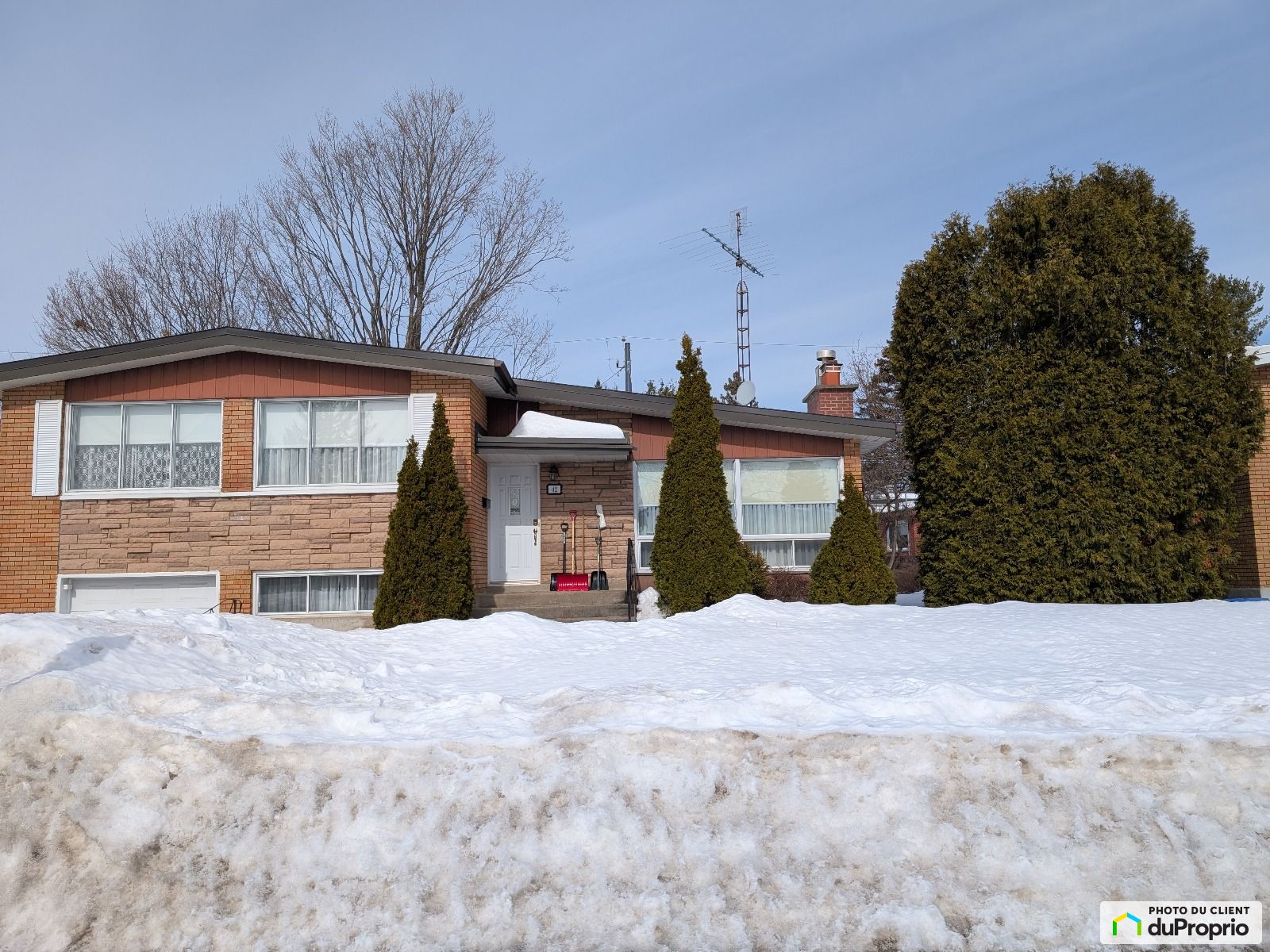 42 Rue Glamis — photo 2