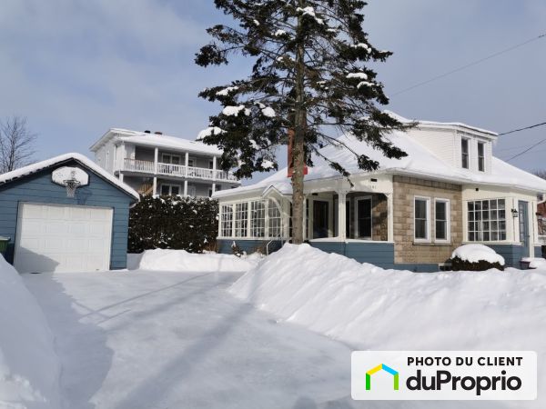 181, rue Saint-Pierre, Magog à vendre